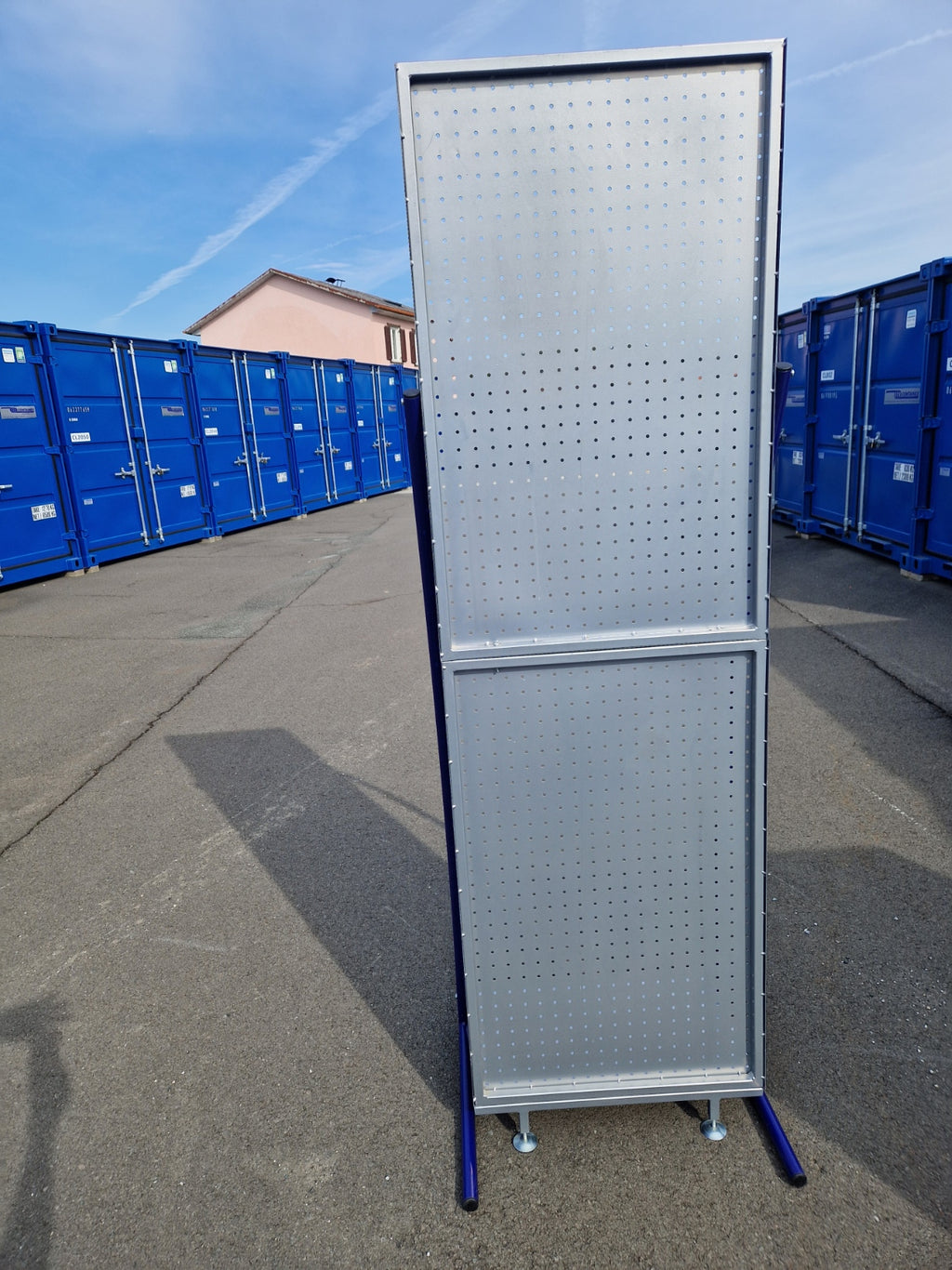 Lochregal Designständer silber/ blau 62x200x50