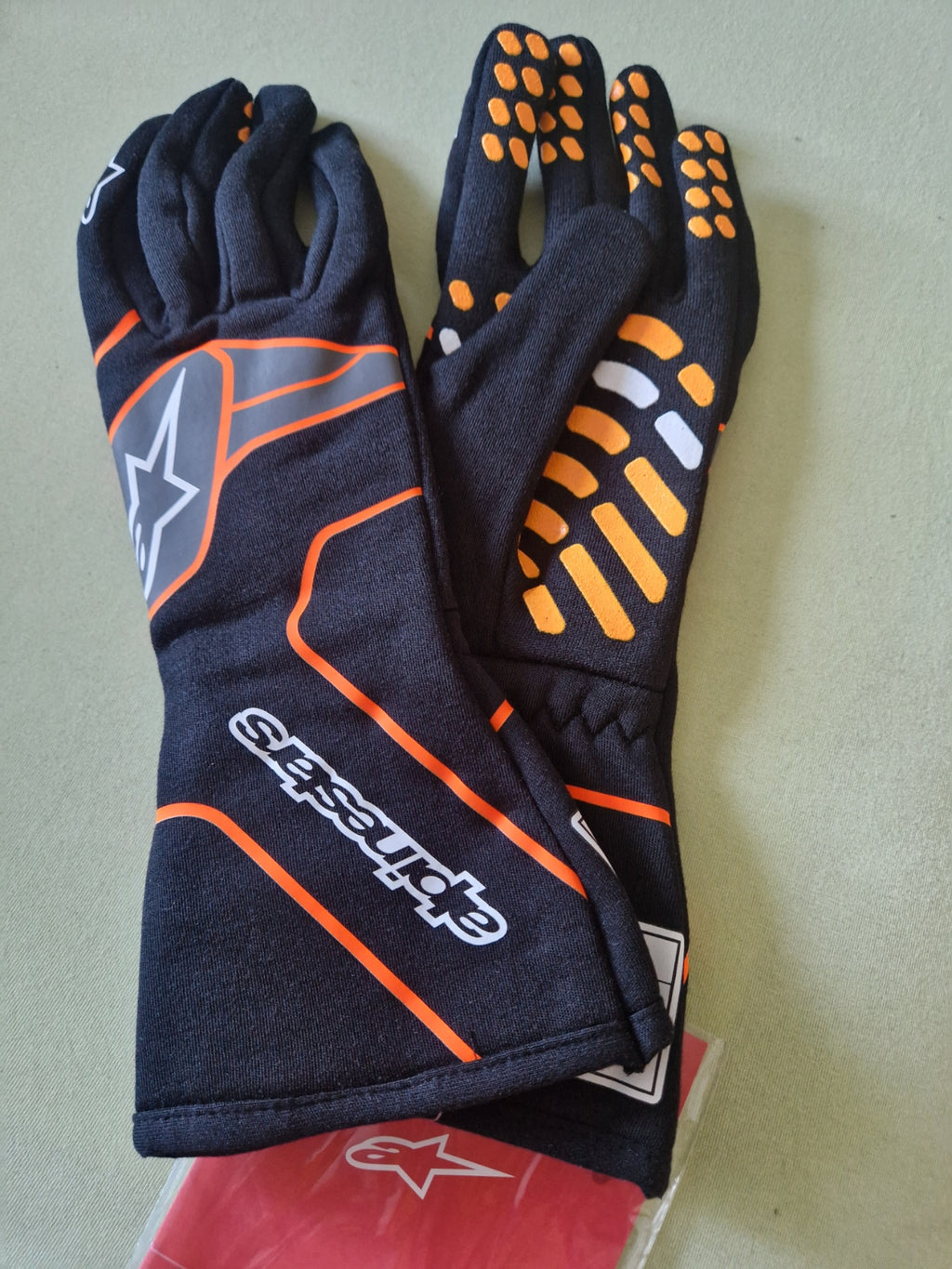 Alpinestars Tech-1 Race V2 Handschuhe schwarz/ orange FIA Größe L