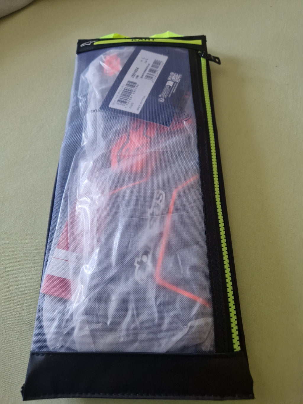 Alpinestars Tech-1 KX V4 Handschuhe schwarz/orange fl Homologiert FIA 8877-2022 Größe L