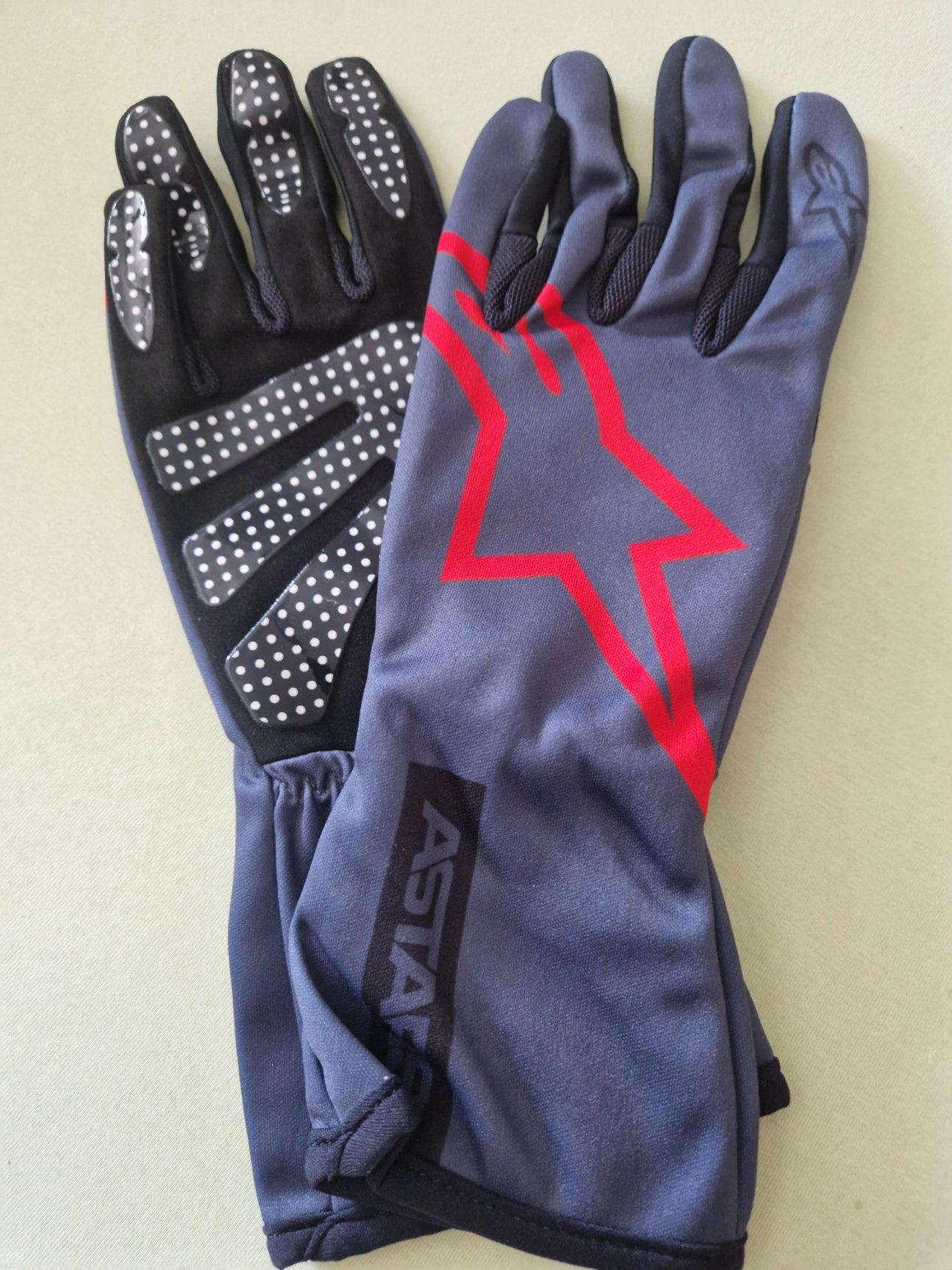 2026 Alpinestars Tech-1 K Race V2 Pure Handschuhe asphalt rot