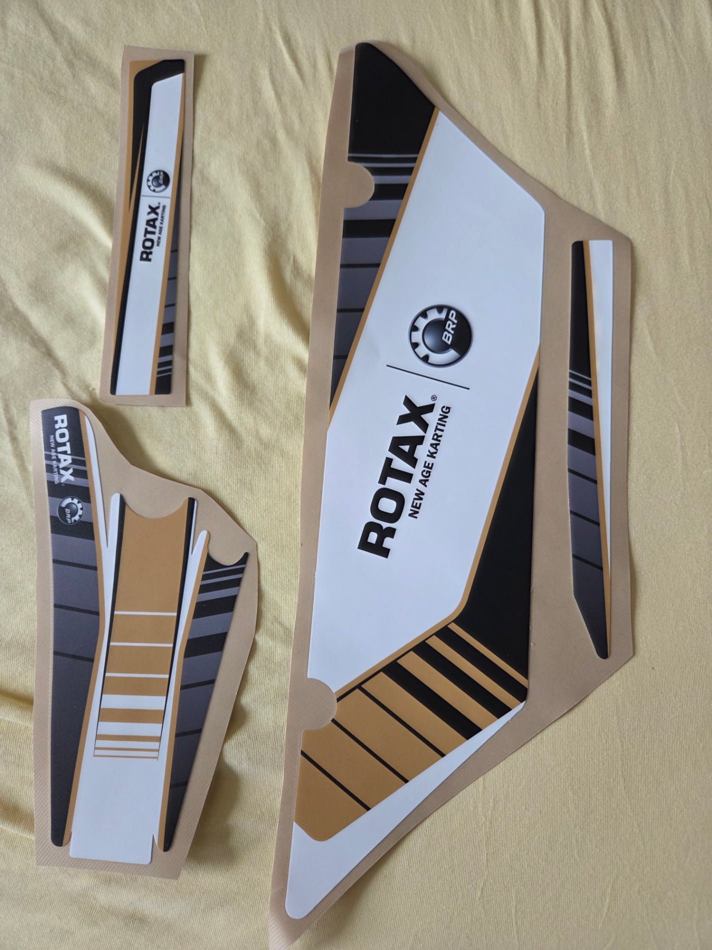 Kühlersticker für Rotax DD2 Weiß/Gold matt